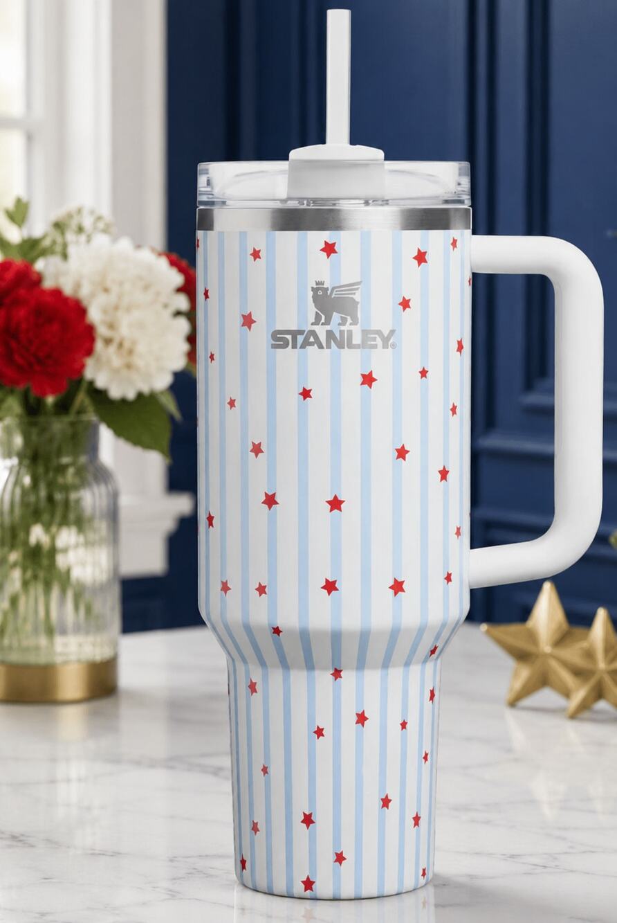 Stanley H2.0 FlowState Quencher 40oz White Multicolor Stars Tumbler